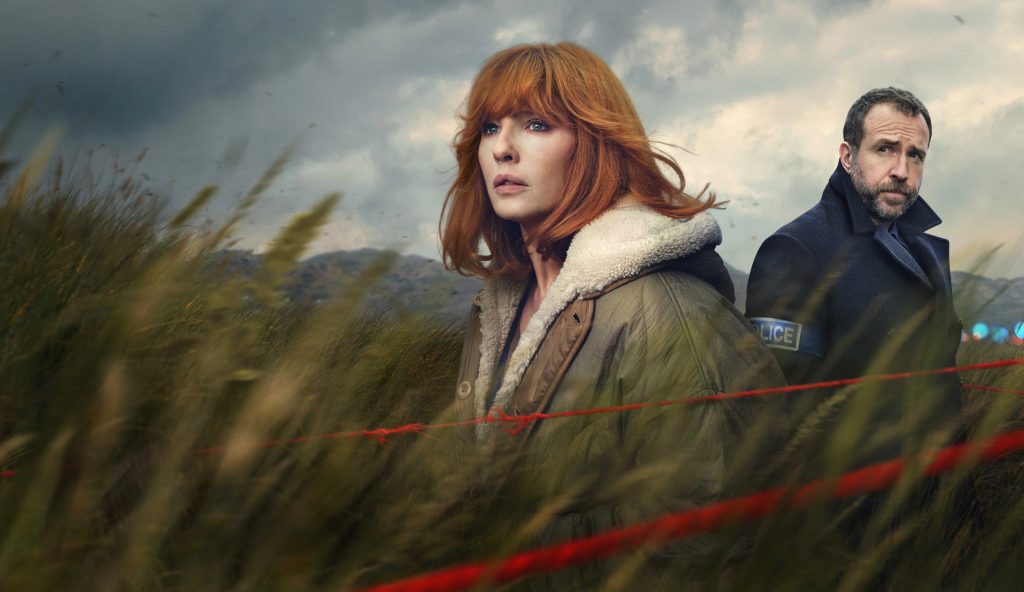 Kelly Reily e Rafe Spall in Under Salt March