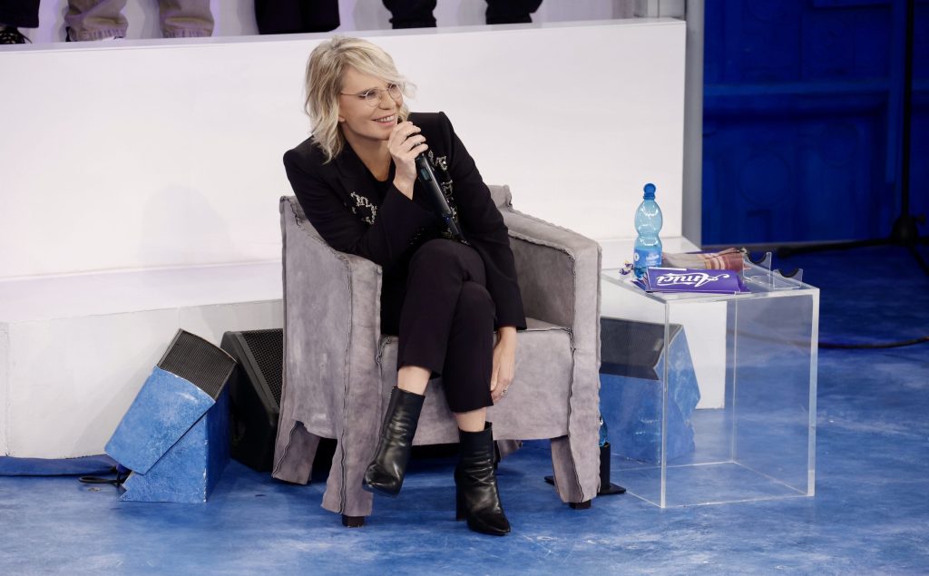 Ascolti TV Total Audience | Domenica 11 Gennaio 2026. Amici (+83K) cresce più di tutti e passa dal 25.68% al 26.07%