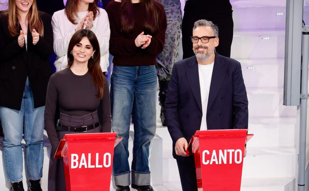 Ascolti TV Total Audience | Domenica 18 Gennaio 2026. Amici (+73K) cresce più di tutti