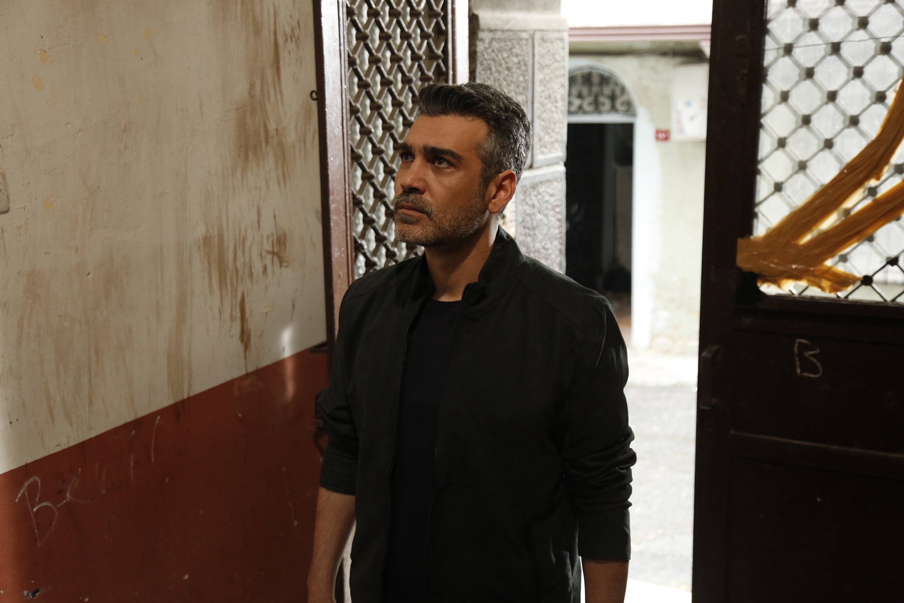 la forza di una donna anticipazioni dal 4 al 10 gennaio 2026 sarp si trasferisce nell8217appartamento sopra quello di bahar da Davidemaggio.it la forza di una donna anticipazioni dal 4 al 10 gennaio 2026 sarp si trasferisce nell8217appartamento sopra quello di bahar