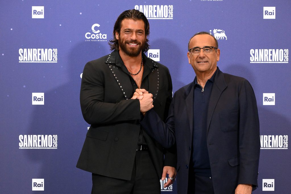 Sanremo 2026, la conferenza stampa della prima serata in diretta