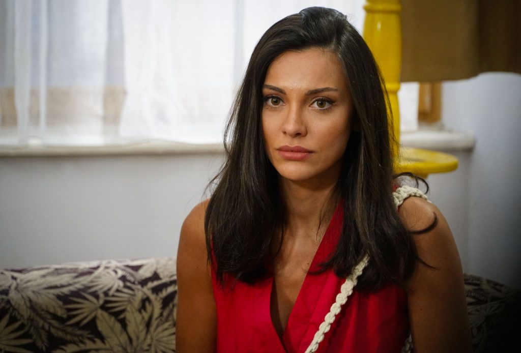 Leyla - Forbidden Fruit