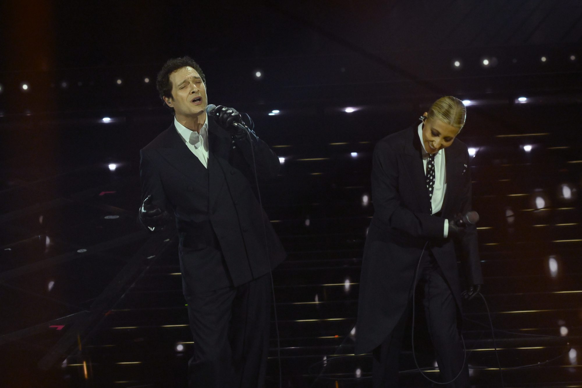 Malika Ayane con Claudio Santamaria