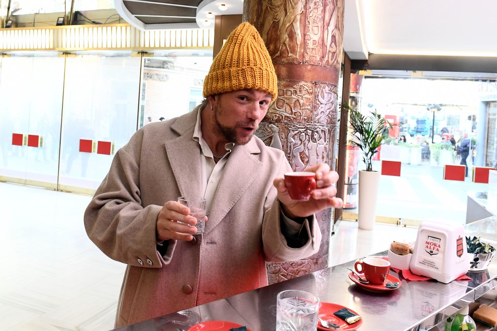 Canzoni Sanremo 2026, “Ogni volta che non so volare” di Enrico Nigiotti