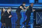 Sanremo 2026, diretta seconda serata: Nicolò Filippucci e Angelica Bove sono i finalisti delle Nuove Proposte