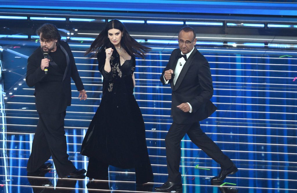 Ascolti TV Total Audience | Mercoledì 25 Febbraio 2026. Sanremo (+308K e +154K) sale al 58.24-62.73%