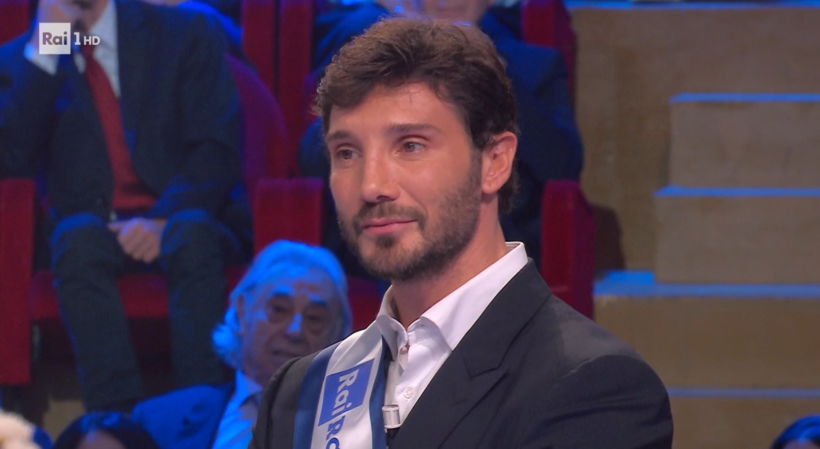 ascolti tv venerd236 13 febbraio 2026 lo speciale di affari tuoi vince col 234 io sono farah al 146 bene il pattinaggio 111 da Davidemaggio.it ascolti tv venerd236 13 febbraio 2026 lo speciale di affari tuoi vince col 234 io sono farah al 146 bene il pattinaggio 111