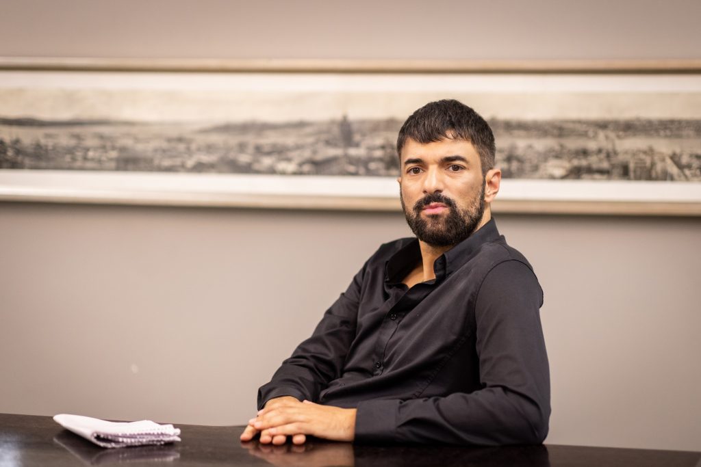 Tahir - Io Sono Farah