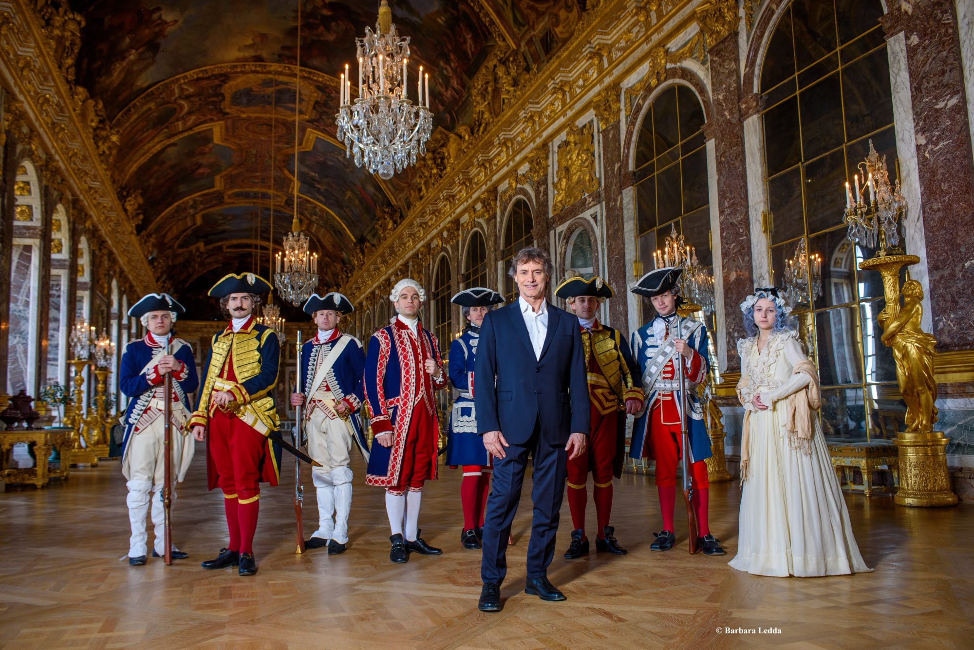 Ascolti TV | Lunedì 2 Marzo 2026. Botto Scherzi a Parte (26%), Angela si difende a Versailles (19.6%)