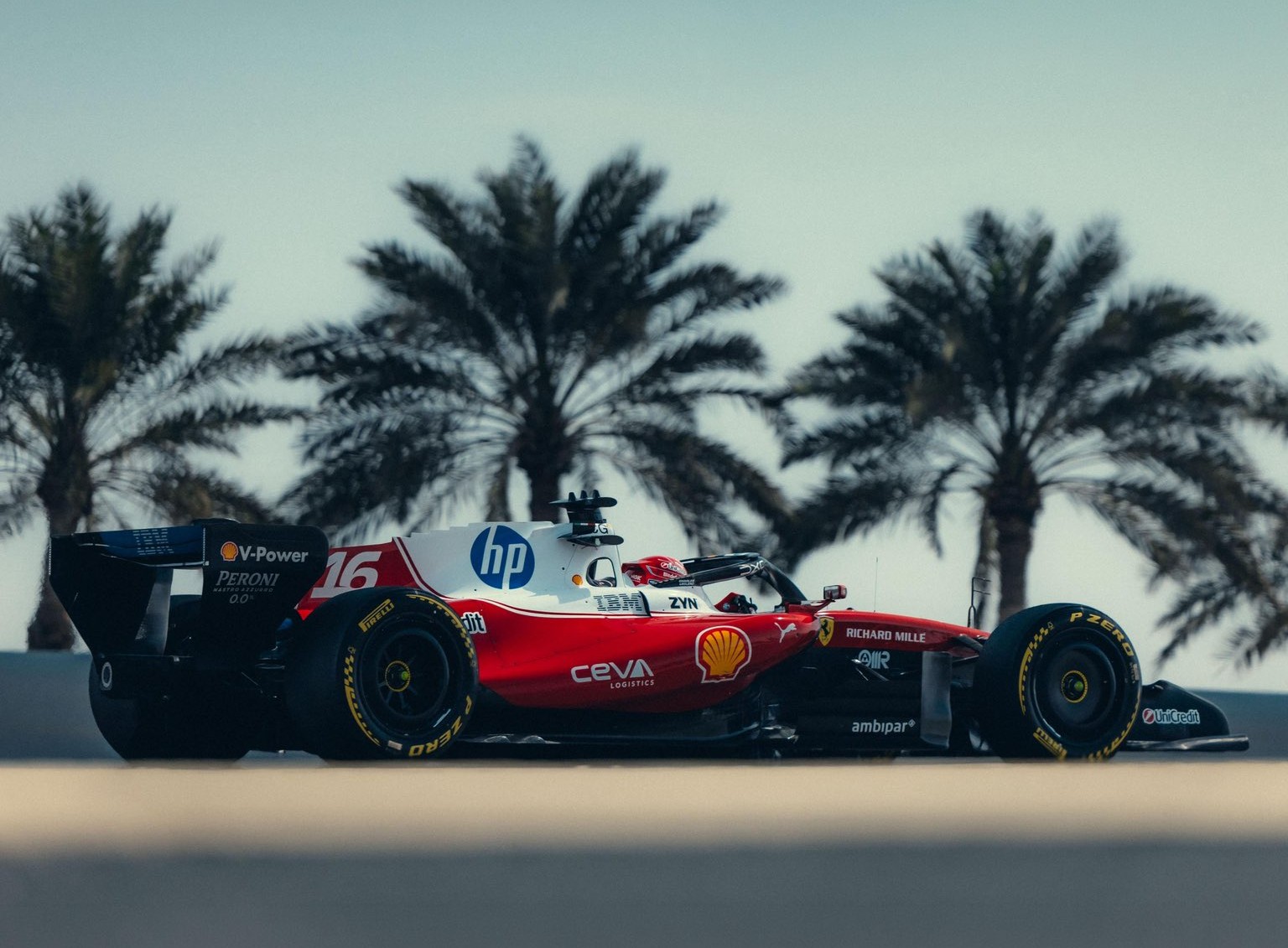 Su Sky si scalda la stagione 2026 dei motori. Riflettori sui Mondiali di Formula 1 e MotoGP