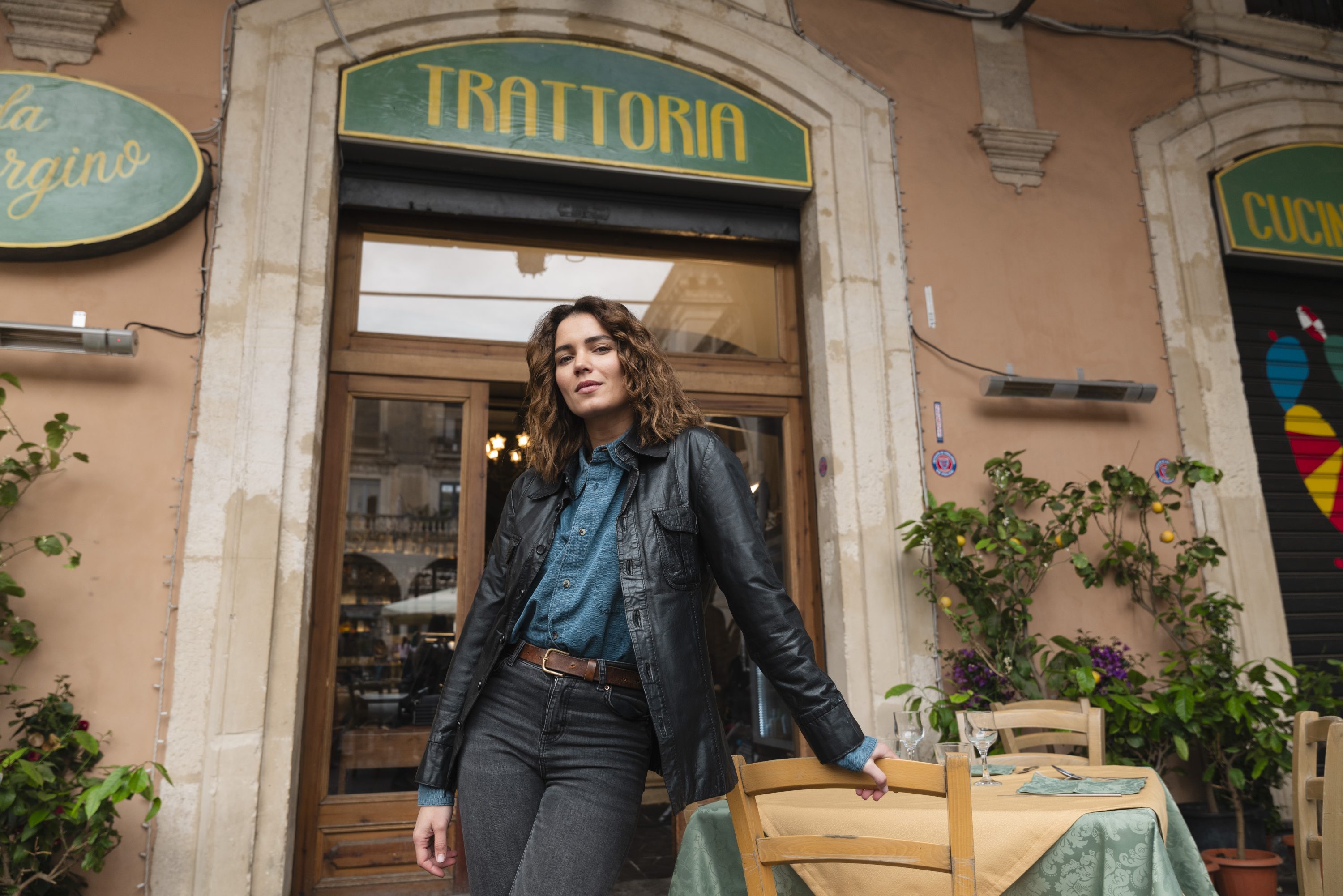 vanina torna stasera su canale 5 tra nuove indagini e fantasmi del passato da Davidemaggio.it vanina torna stasera su canale 5 tra nuove indagini e fantasmi del passato