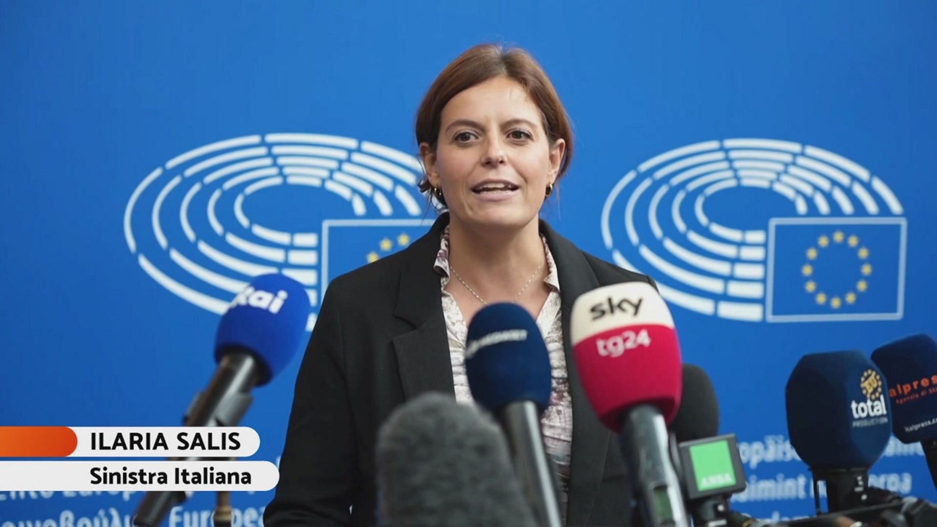 Ilaria Salis a È Sempre Cartabianca