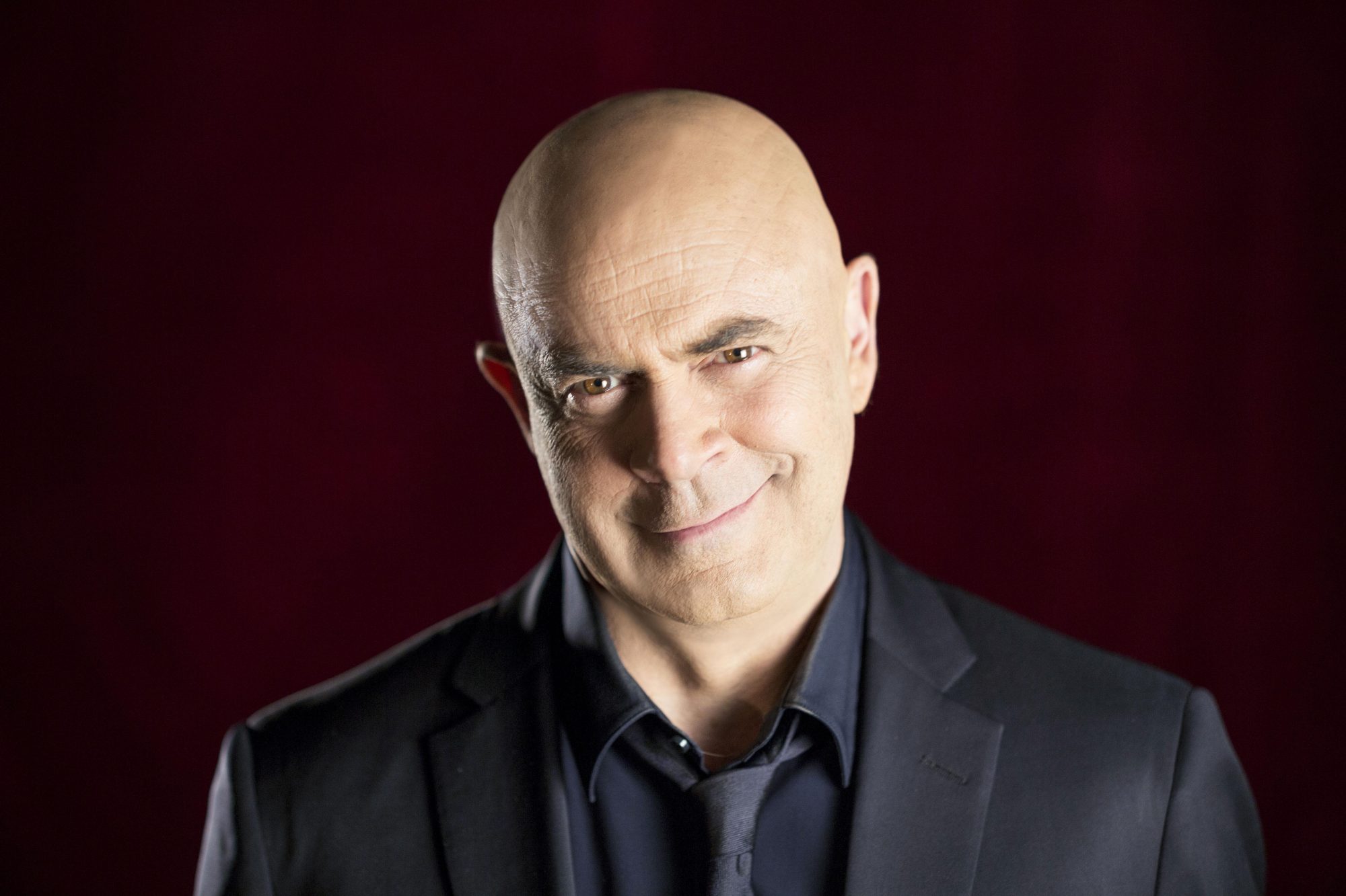 Crozza e la satira in tv: storia di un monopolio regalato