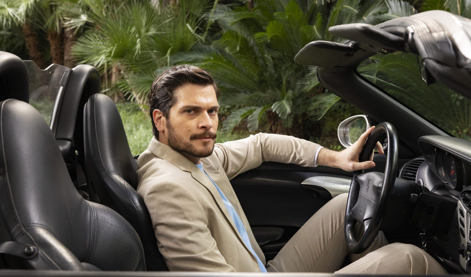 Alessio Lapice in Roberta Valente - Notaio in Sorrento