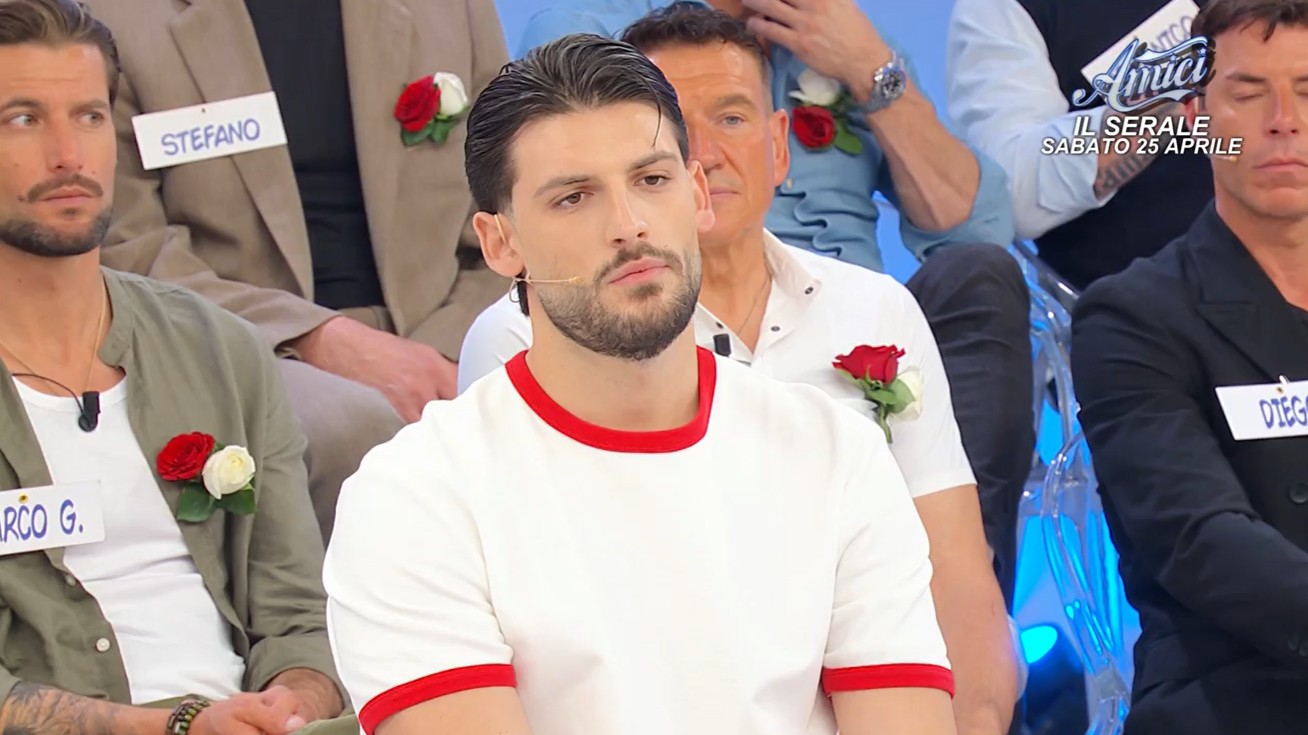 Ascolti TV Total Audience | Venerdì 24 Aprile 2026. Uomini e Donne (+91K) e Il Paradiso (+78K) si confermano davanti a tutti