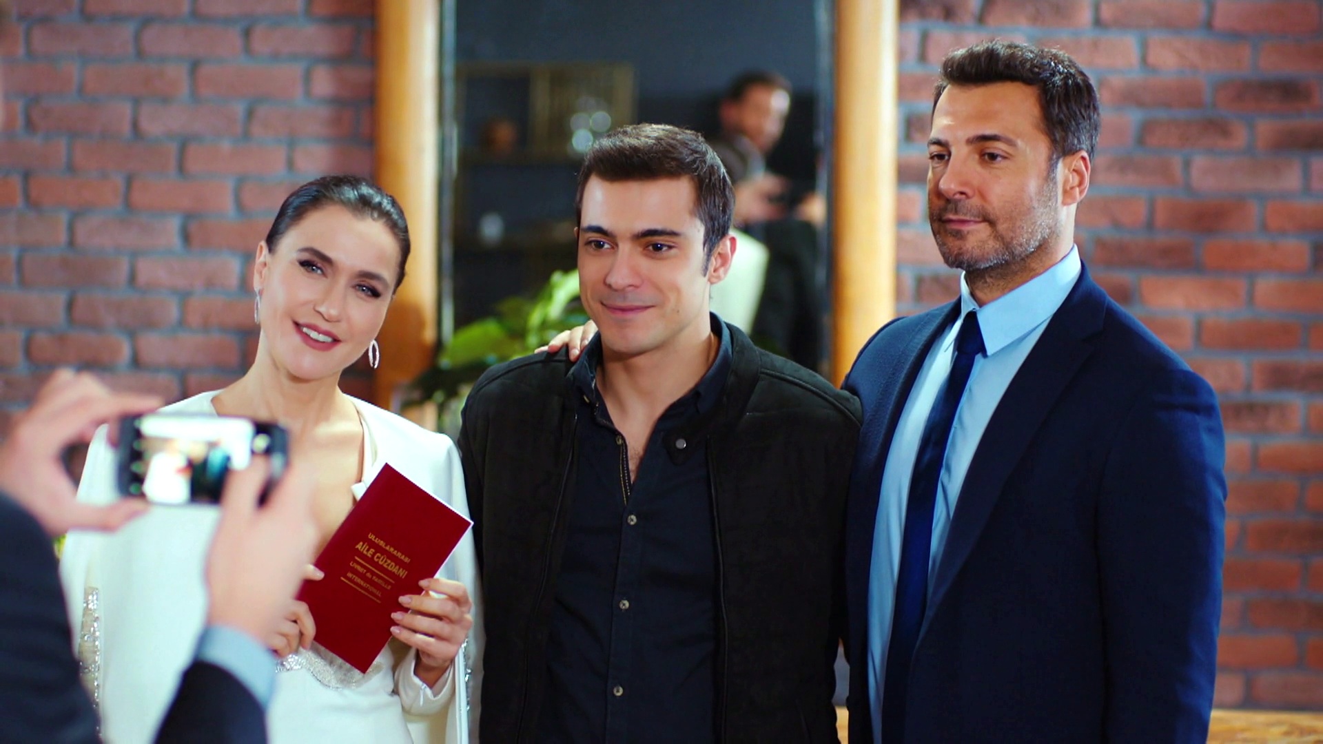 Forbidden Fruit, anticipazioni dal 5 all’11 aprile 2026: Ender e Kaya cedono alla richiesta di Yiğit e si sposano