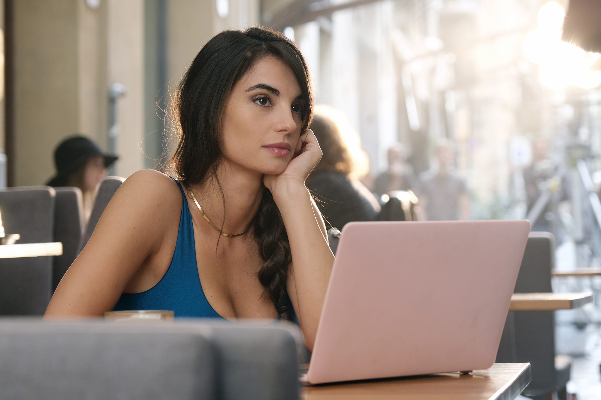 Francesca Chillemi in Viola come il Mare