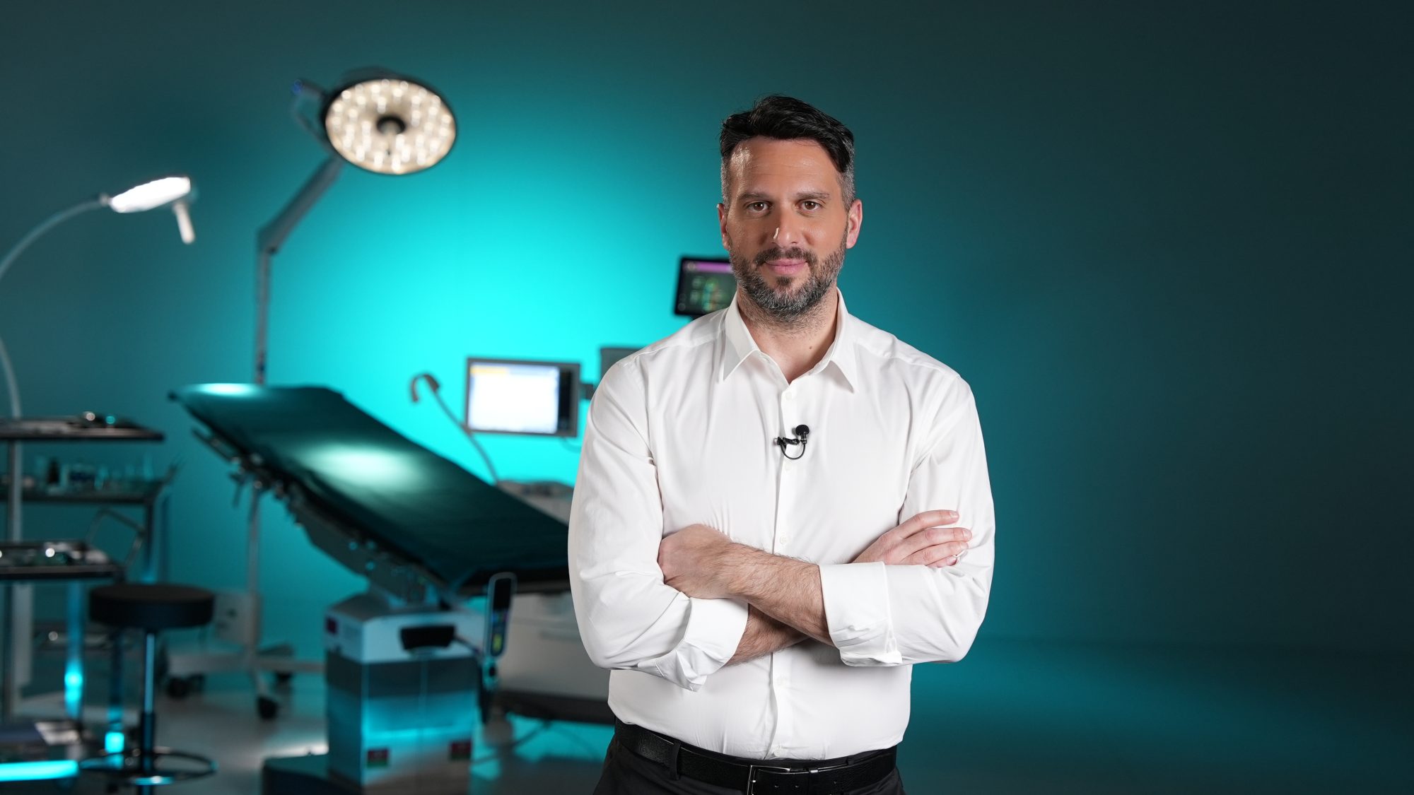 La Cura, Gaetano Pecoraro racconta storie di malattia e ricerca