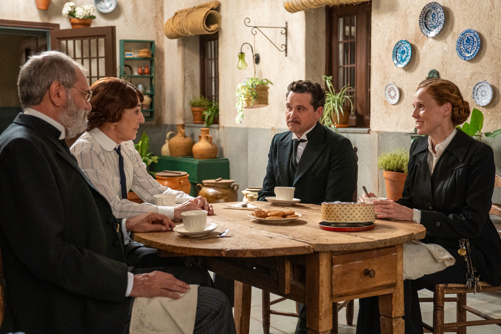 Romulo e Emilia con Ricardo e Pia - La Promessa