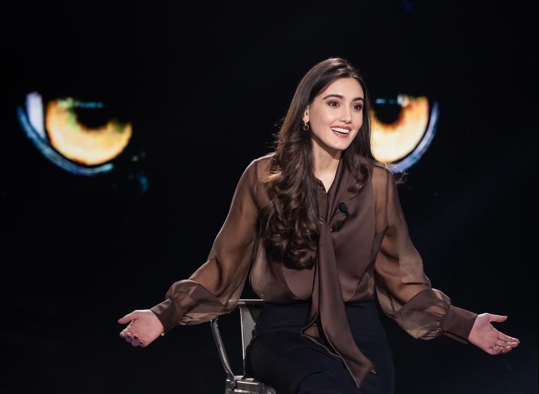 Zeudi a Belve: “I soldi ricevuti dai fan volevo restituirli ma poi li ho usati per studiare recitazione”