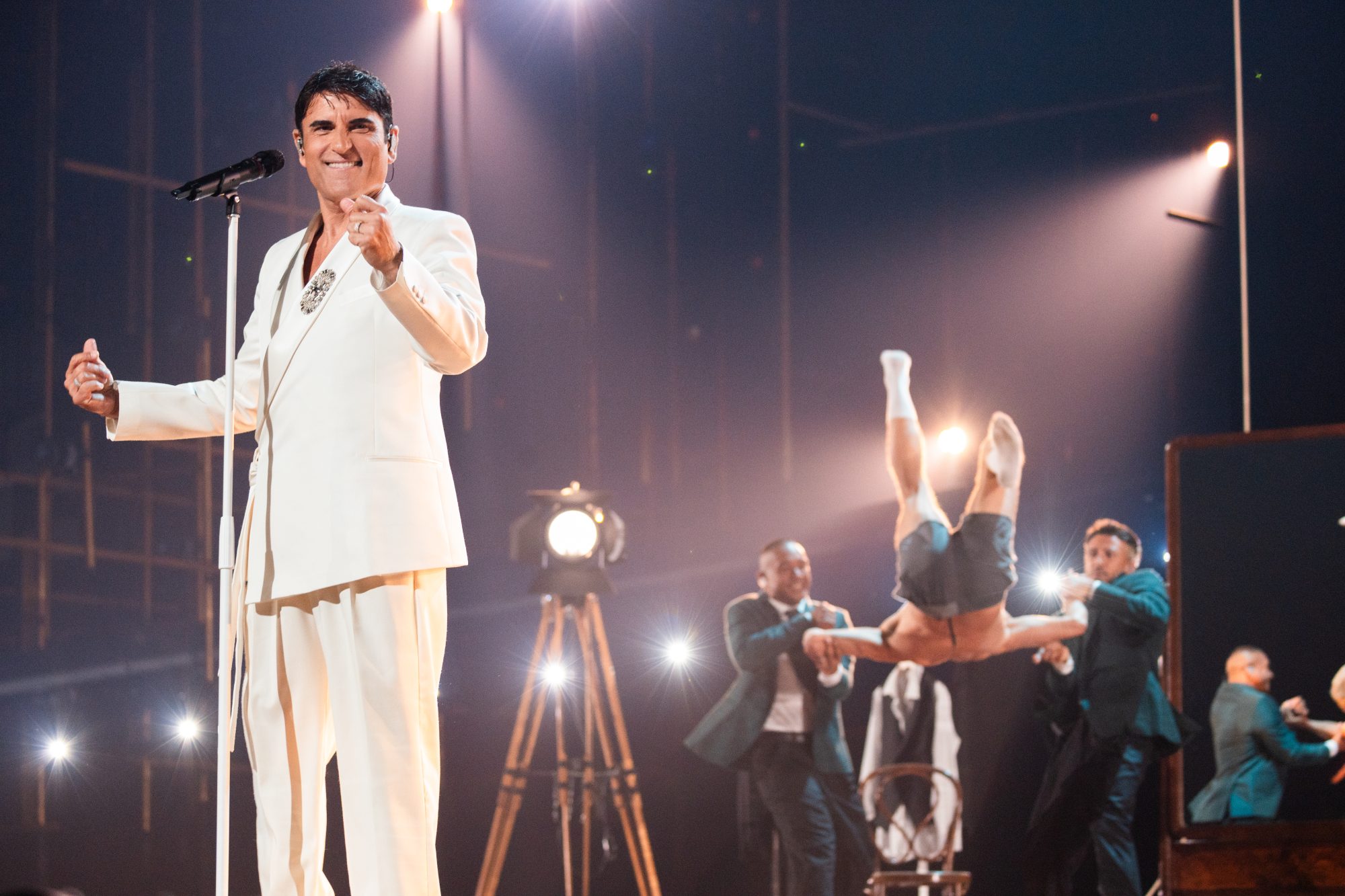 Eurovision 2026, Giuliano Peparini rivendica: “La coreografia di Sal Da Vinci è simile a un mio quadro ad Amici”