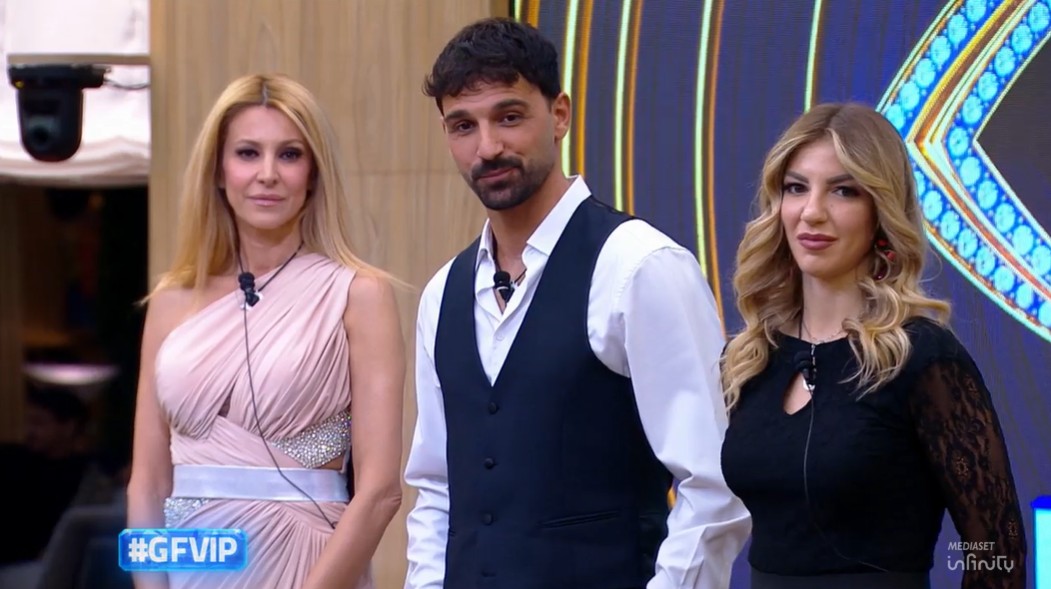 Grande Fratello Vip 2026, diretta sedicesima puntata: Lucia è la terza finalista