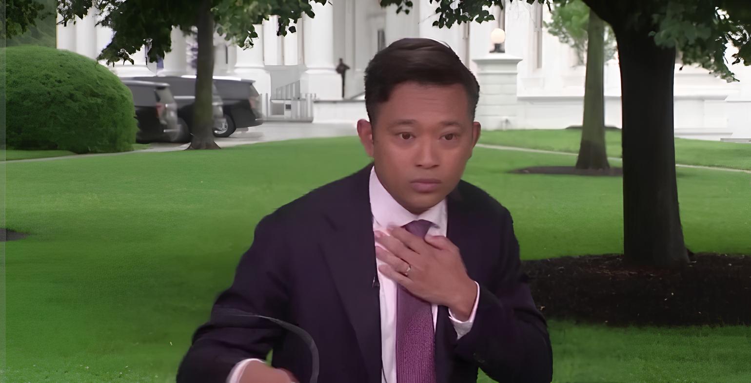 Sparatoria alla Casa Bianca, giornalista della CBS News scappa in diretta TV