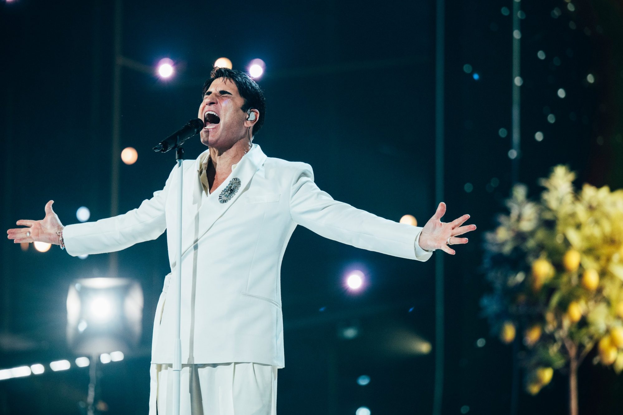 Eurovision 2026, l’esordio di Sal Da Vinci nella prima semifinale