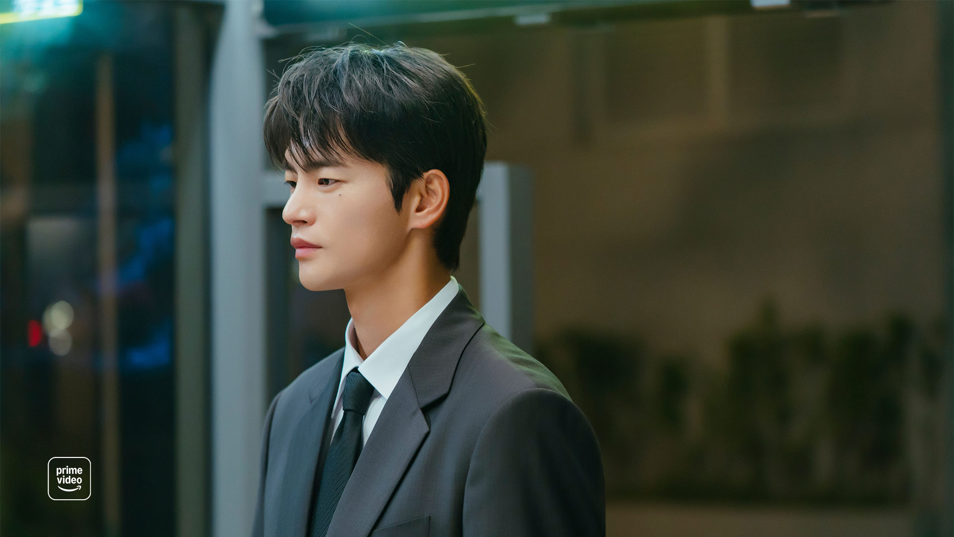 Seo In-guk in See You at Work Tomorrow!