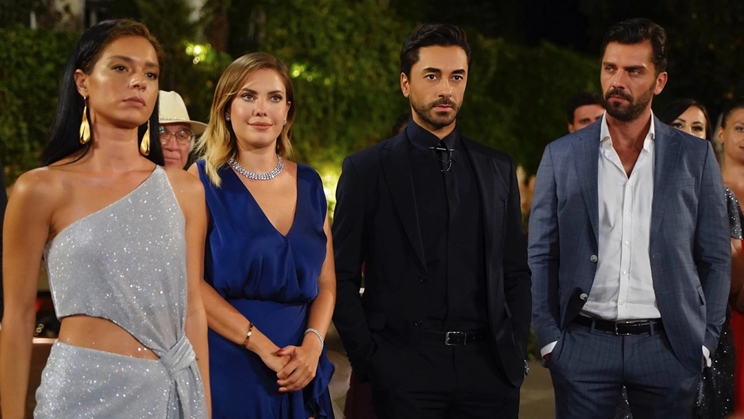 Zehra, Yildiz, Kerim e Mert - Forbidden Fruit 4