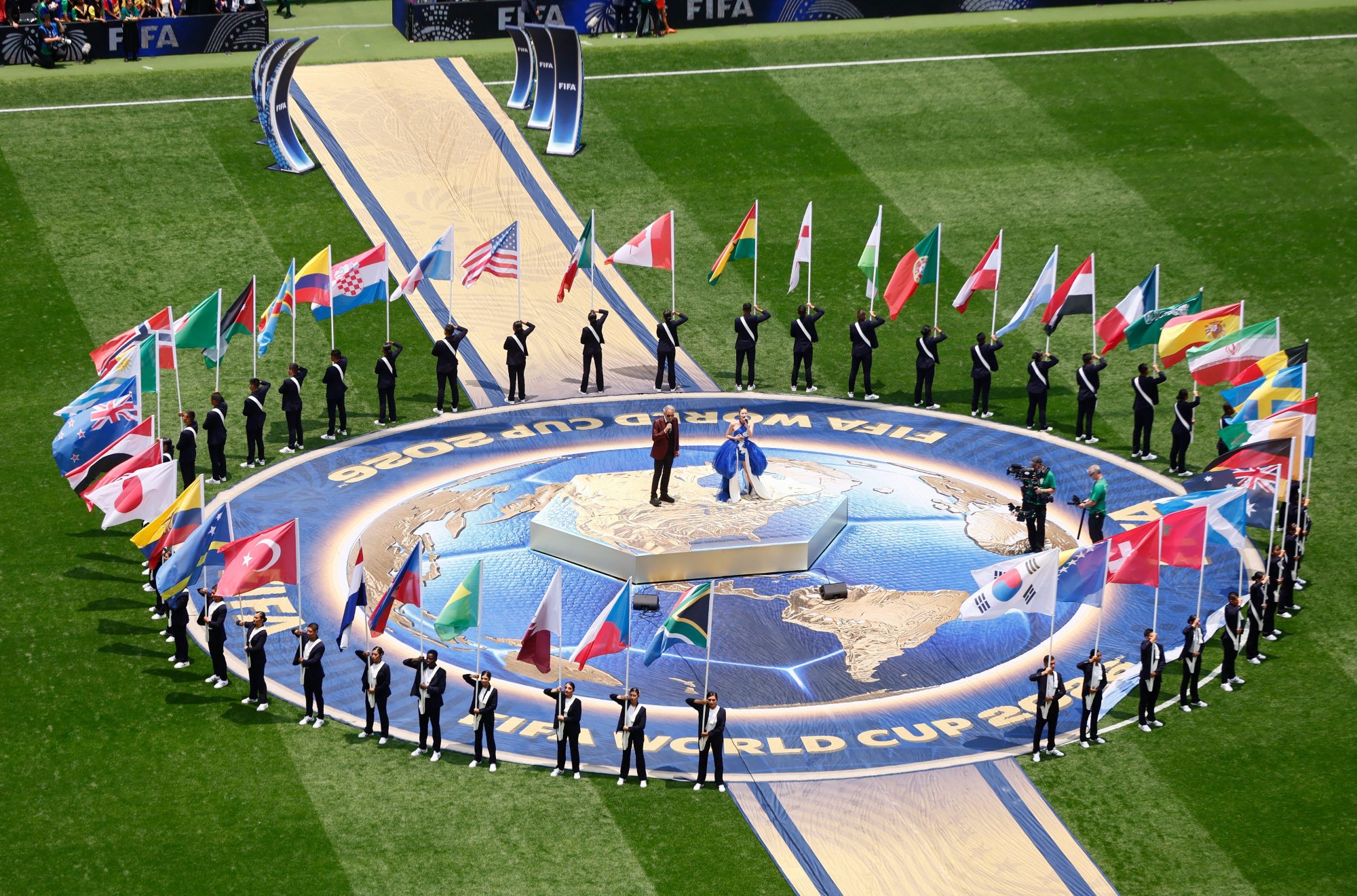 L’esibizione di Andrea Bocelli alla cerimonia inaugurale dei Mondiali 2026