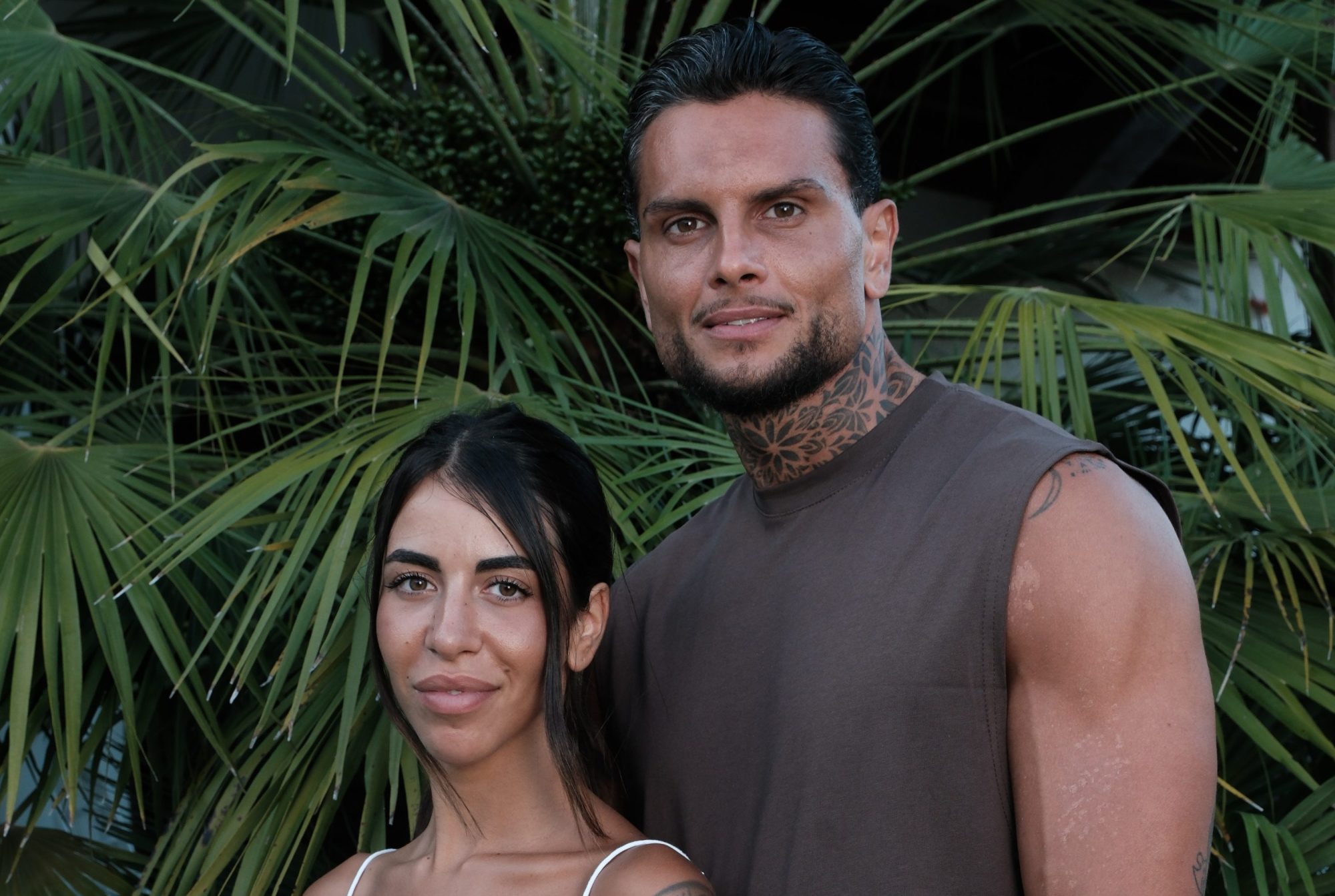 Temptation Island 2026, un inaspettato falò anticipato a tre agita una coppia