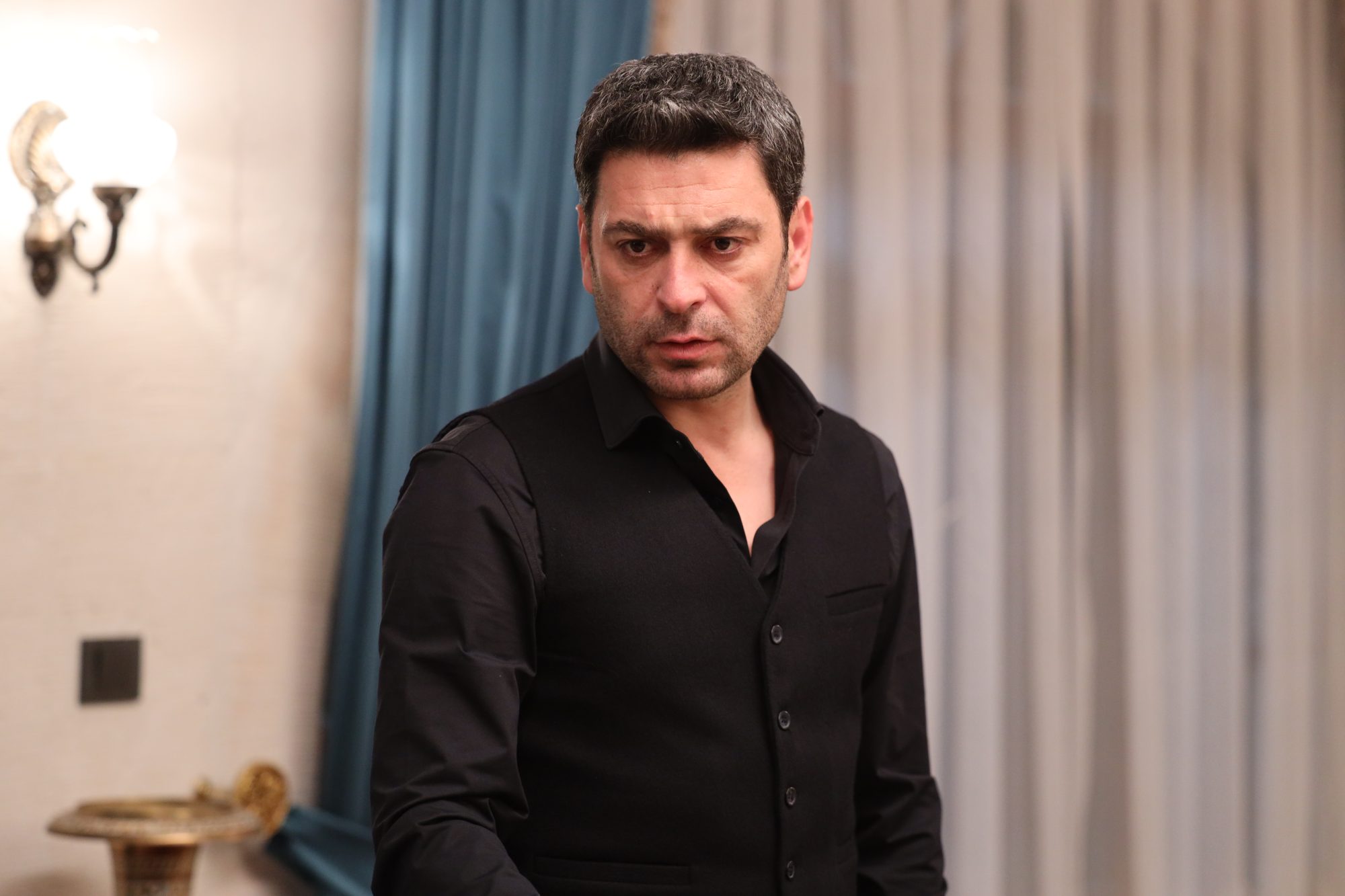 Cihan - Far Away