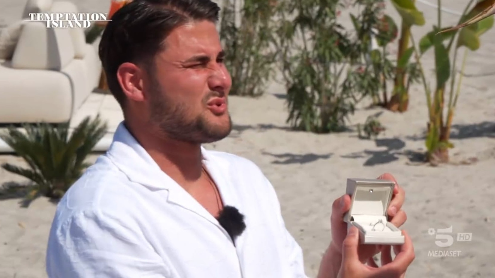 Temptation Island 2026, diretta settima puntata: Diamante chiede a Bernadette di sposarlo