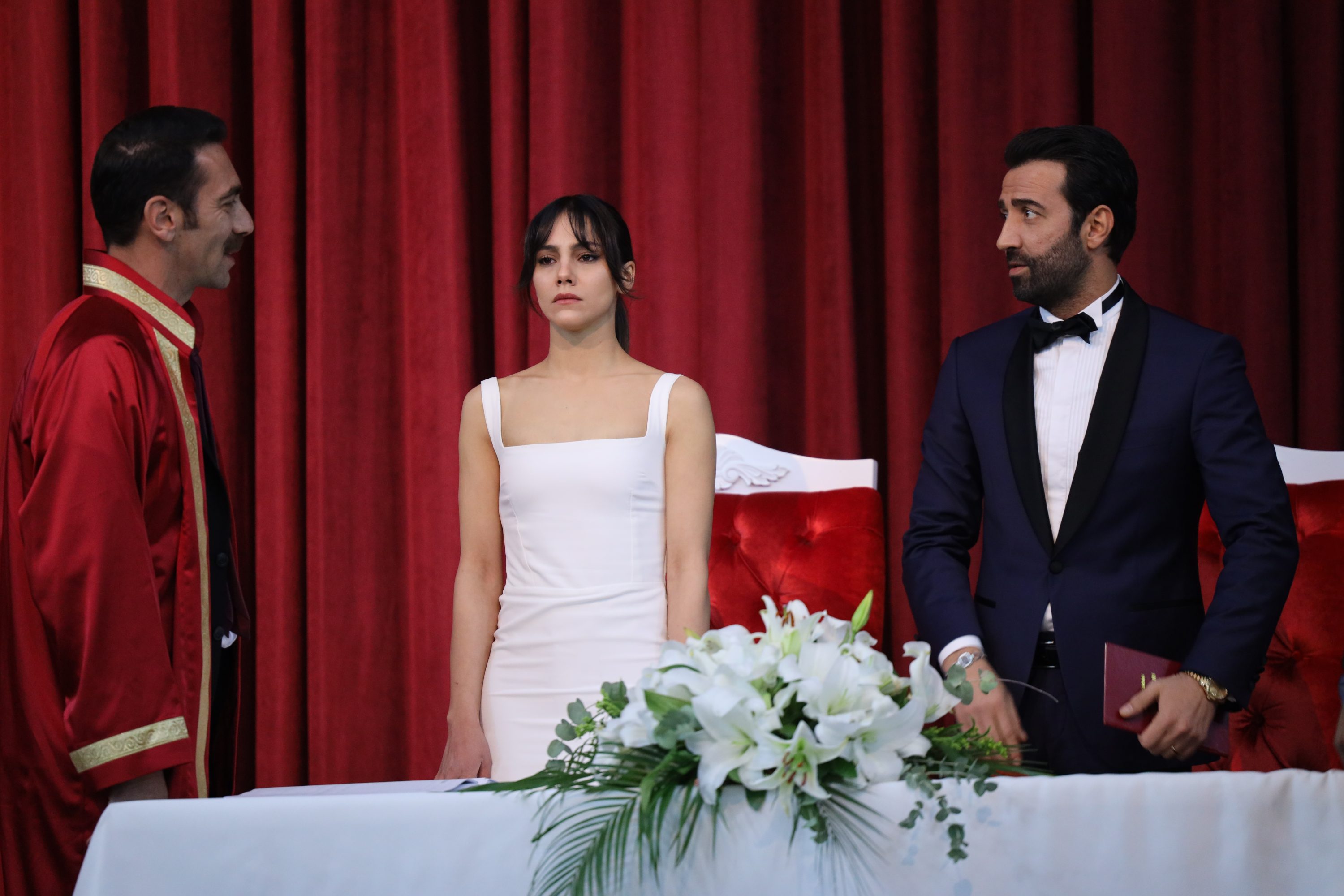 far away anticipazioni dal 3 al 7 agosto 2026 zerrin sposa demir per fare uscire ahin di prigione da Davidemaggio.it far away anticipazioni dal 3 al 7 agosto 2026 zerrin sposa demir per fare uscire ahin di prigione