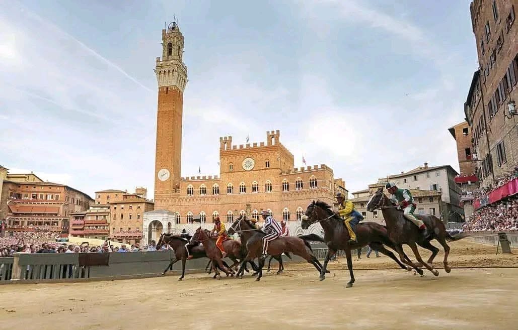 Il Palio di Siena 2026 slitta a venerdì 3 luglio
