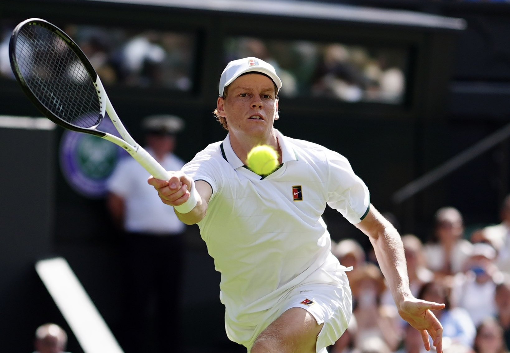 Wimbledon 2026, la semifinale Sinner-Djokovic e la finale in chiaro su Tv8