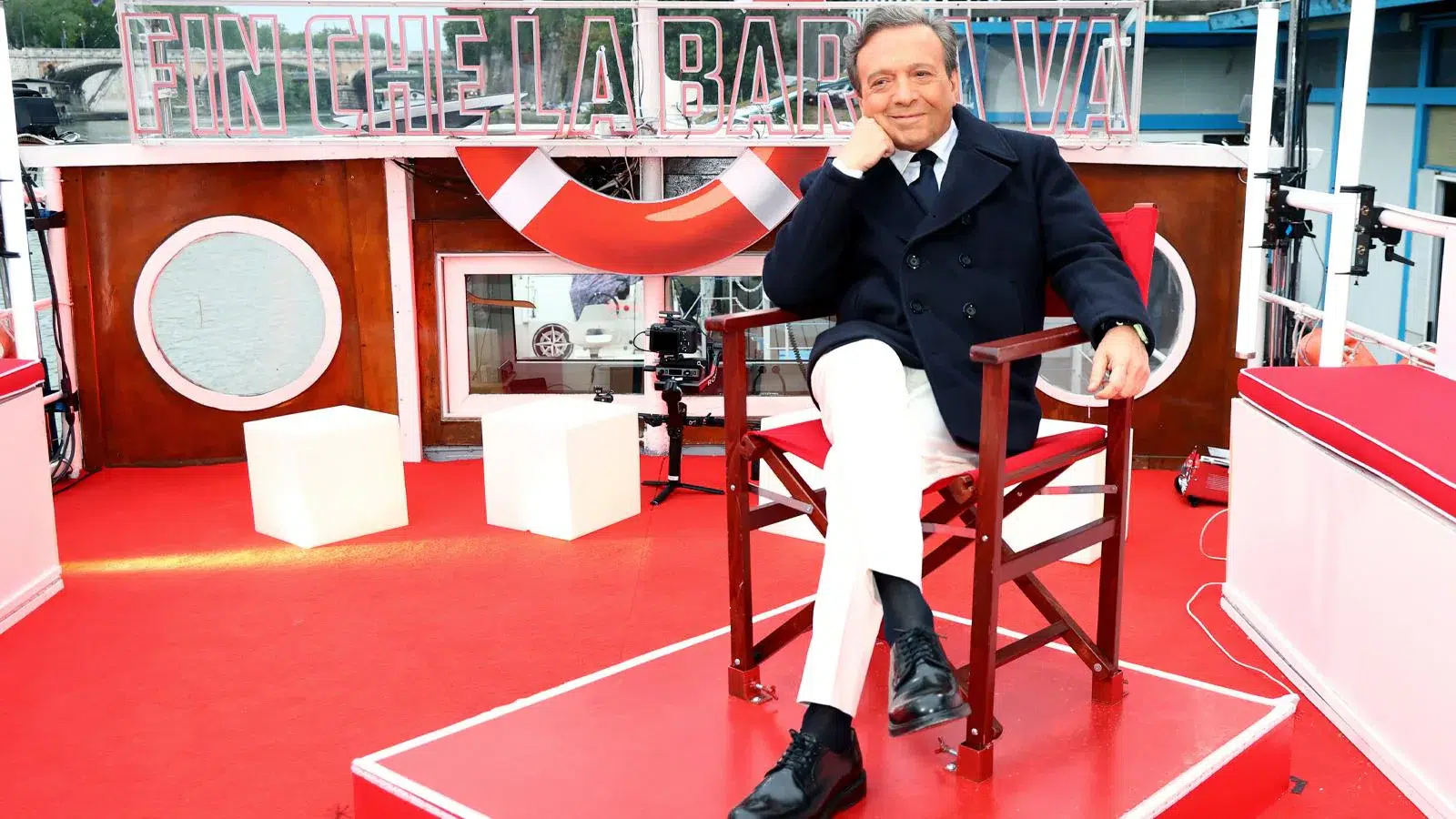 Fin Che la Barca Va saluta il weekend. Chiambretti riparte nell’affollato preserale/access di Rai 3
