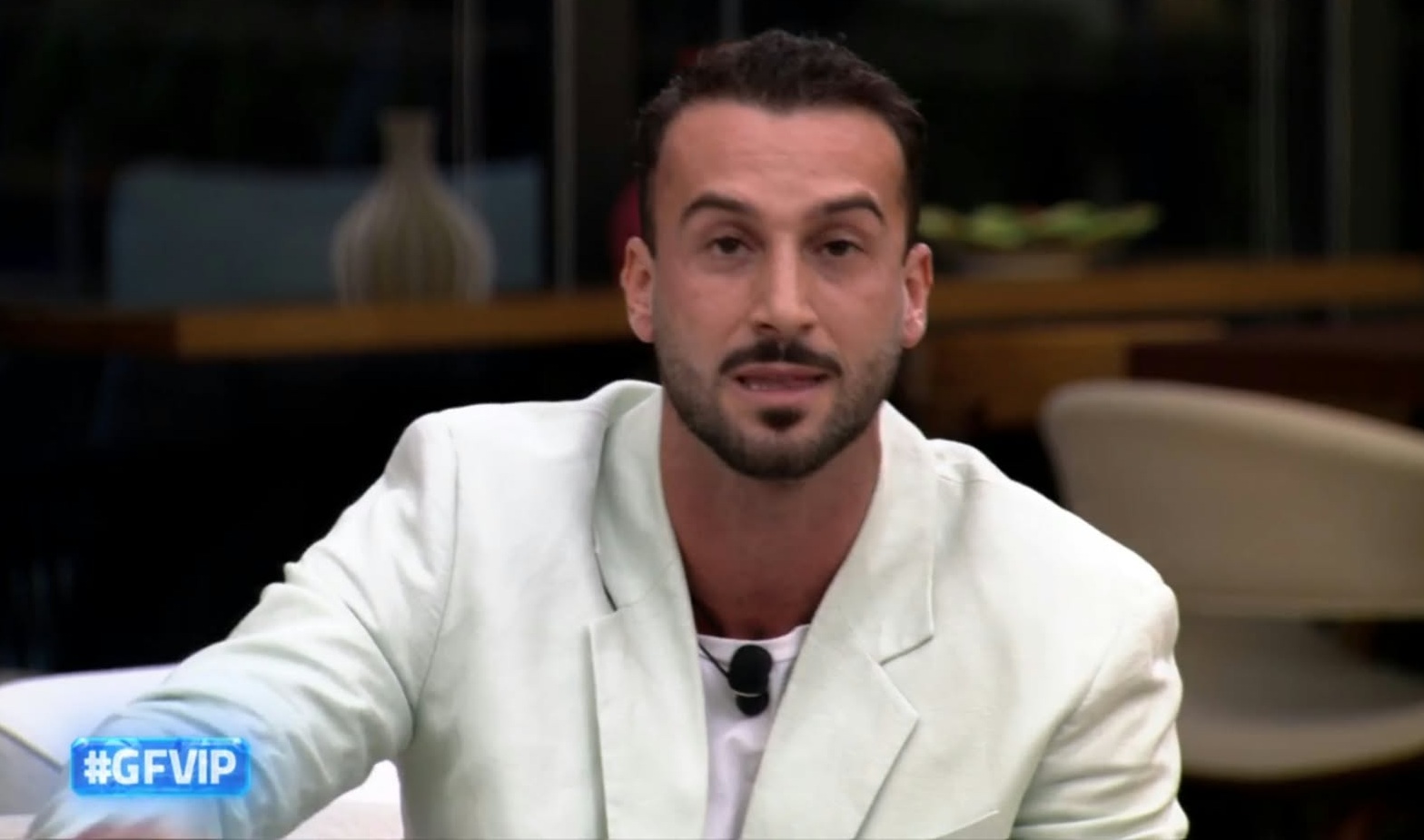GF Vip 9, diretta settima puntata: Jonathan lancia una grave accusa contro Andreas