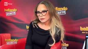 Ornella Muti risponde a Barbara D’Urso: “La topline l’ho fatta e manco sapevo cosa fosse”