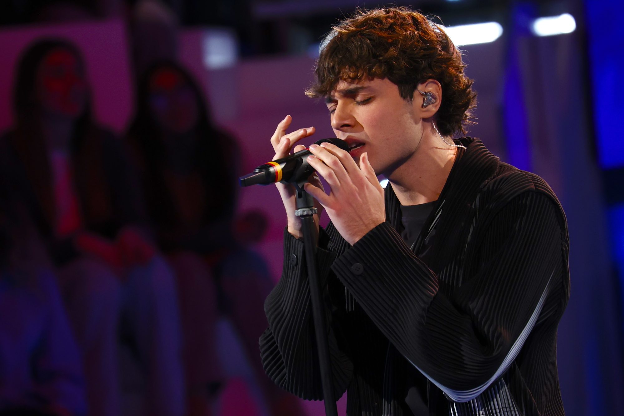 Ascolti TV Total Audience | Domenica 18 Ottobre 2026. Amici (+57K) e Fiorello (+39K) davanti a tutti