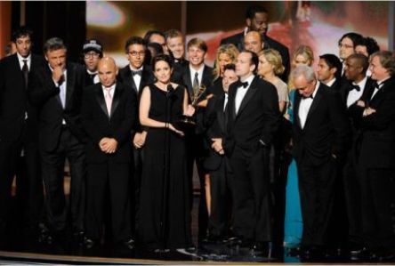 EMMY AWARDS 2009: L’AMERICA SNOB PREMIA MAD MEN E 30 ROCK. DELUSIONE ITALIANA PER COCO CHANEL
