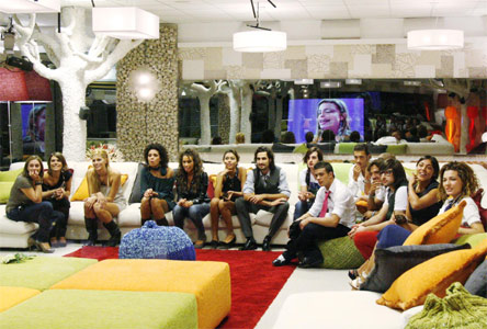 GRANDE FRATELLO 10: IL TRANS GABRIELE BELLI, COME DM ANTICIPATO, QUESTA SERA ENTRERA’ NELLA CASA. GLI FARANNO COMPAGNIA MAURO E UN’AVVENENTE FANCIULLA