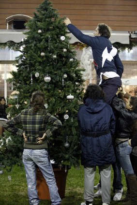 GRANDE FRATELLO 10, DECIMA PUNTATA: GIORGIO ESCE E RIENTRA TRA L’ISTERISMO DI MAICOL E LE URLA DI CARMEN. DOMINIQUE ELIMINATA, DANIELE MARCO E GIORGIO IN NOMINATION.