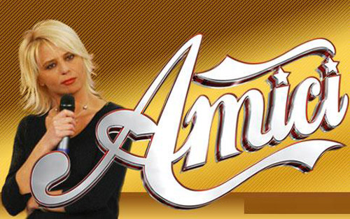 AMICI: SEMIFINALE CON GRANDISSIMI OSPITI A DUETTARE CON I RAGAZZI