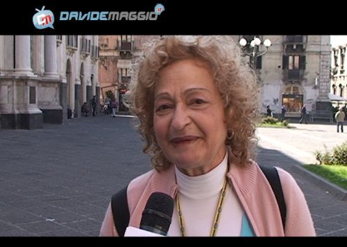 BOOM! ANGELA, FAVOLOSA CUBISTA A DM: “SONO SCOPPIATI ANCHE I COMPUTER DI QUANTA SIMPATIA HO FATTO IN TUTTO IL MONDO” (VIDEO)