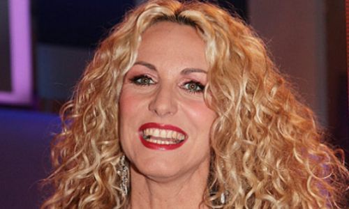 FESTIVAL DI SANREMO 2010: ANCHE BOCELLI, FERRO E LA OBAMA DICONO “NO” ALLA CLERICI, TUTTA COLPA…