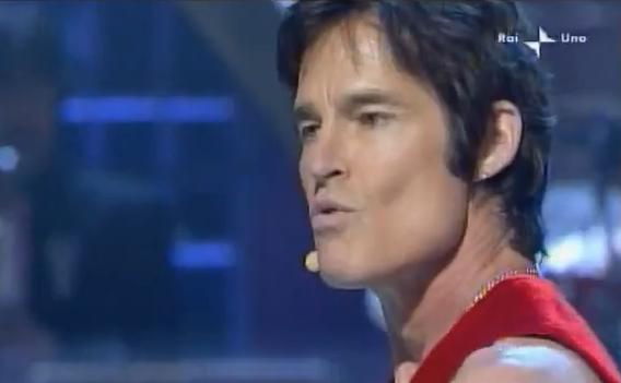 ASCOLTI TV DI SABATO 16 GENNAIO 2010: BALLANDO (27%) VINCE ANCORA, MA IO CANTO SI AVVICINA (23%)