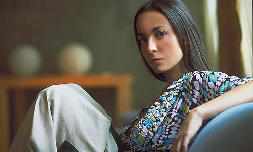 CAMILA RAZNOVICH IN BILICO TRA RAI E MEDIASET