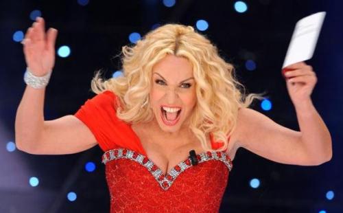 FESTIVAL DI SANREMO 2010: PRIMA PUNTATA SENZA PERSONALITA’. ELIMINATI: TOTO CUTUGNO, NINO D’ANGELO E I “RACCOMANDATI” PUPO-EMANUELE FILIBERTO